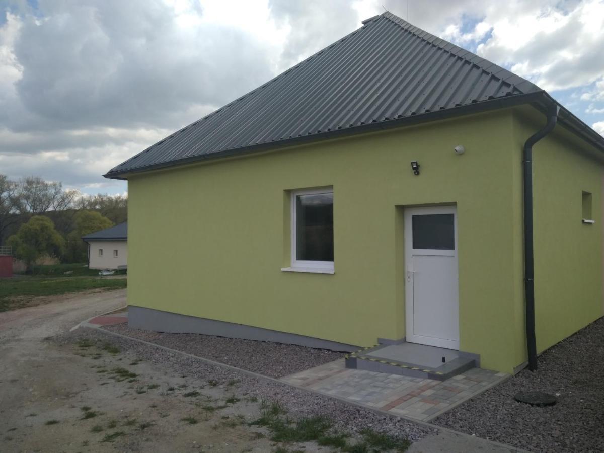 Apartmánové ubytovanie VKF Volkovce Esterno foto