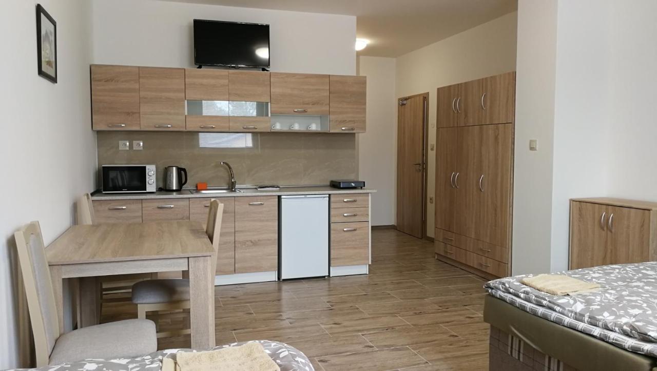 Apartmánové ubytovanie VKF Volkovce Esterno foto